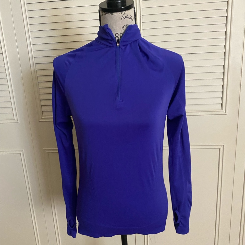 C9 Champion Semi-Fitted purple athletic workout long sleeve top thumb holes